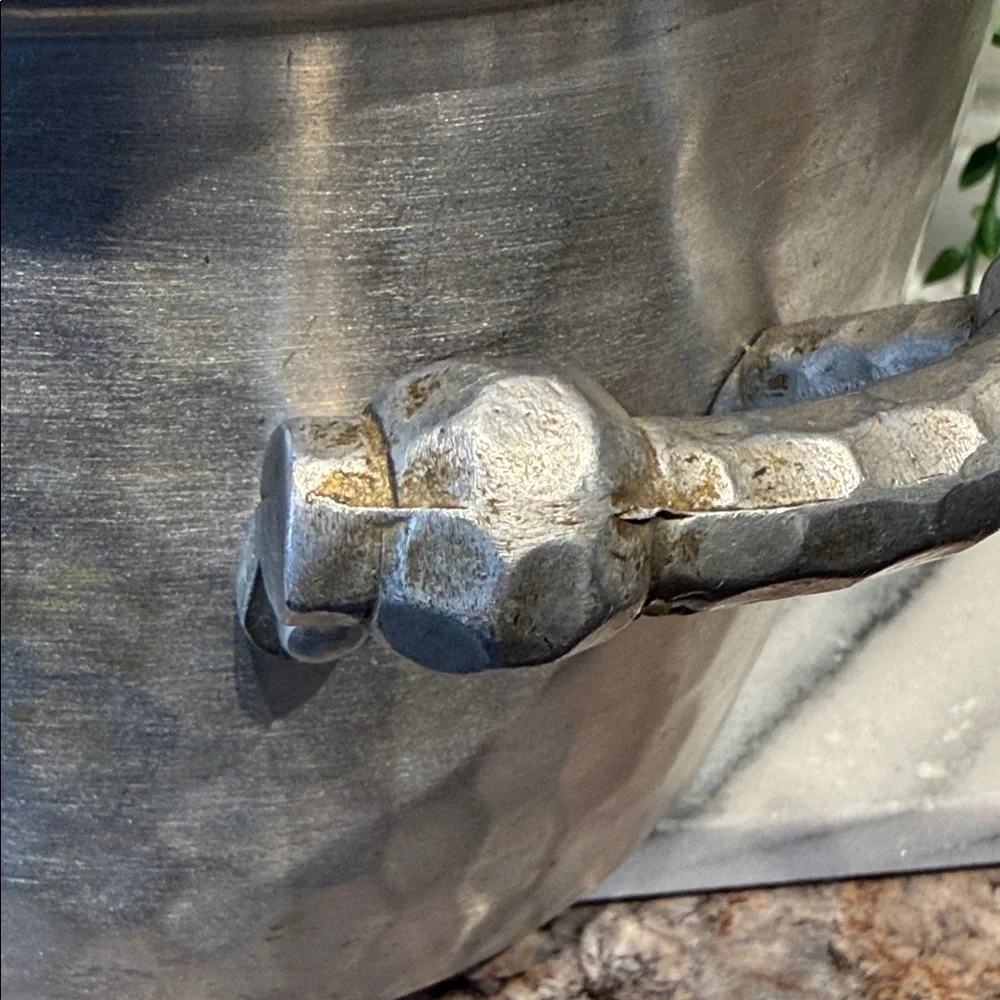 Vintage Everlast Lidded Ice Bucket